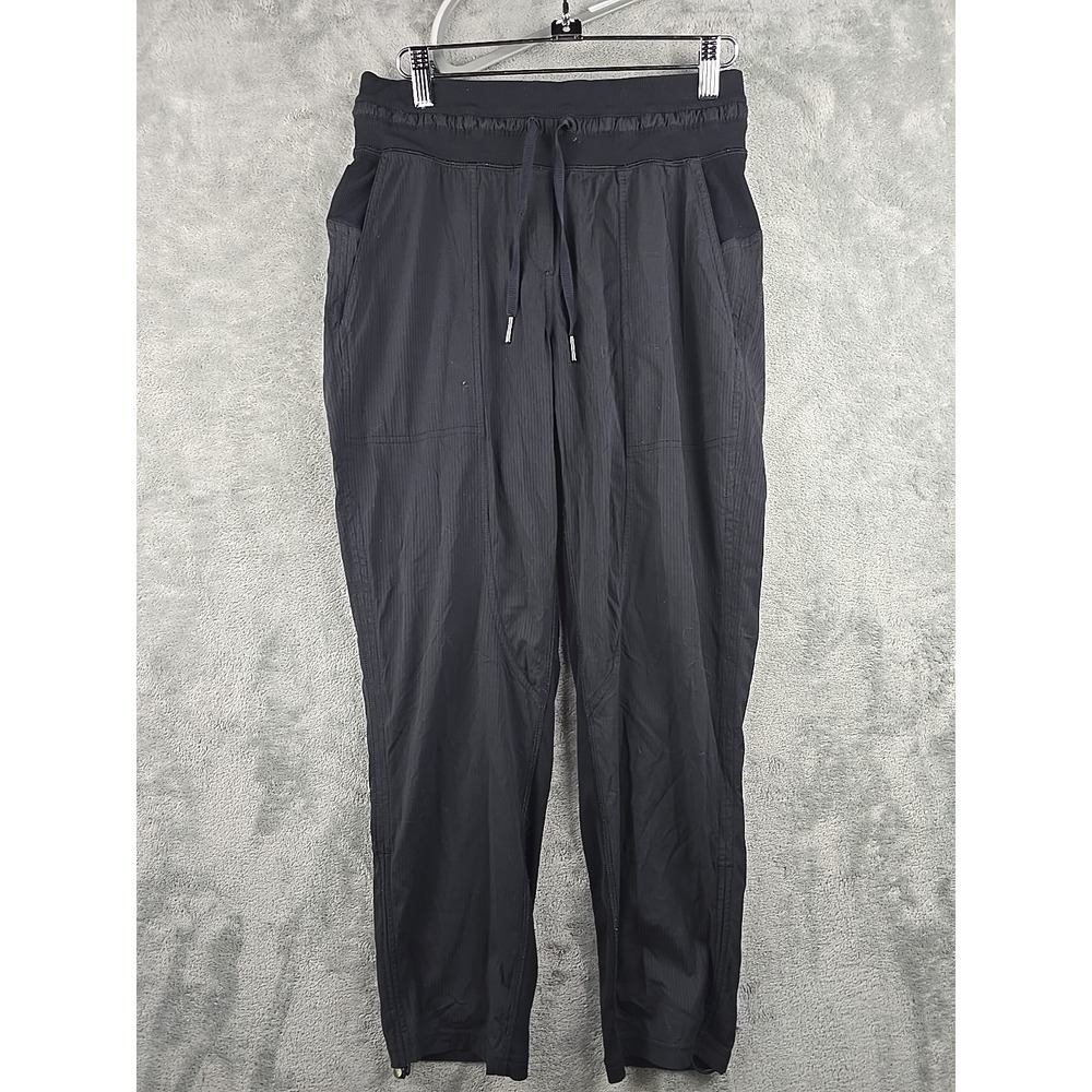 Lululemon Dance Studio Crop Pants Womens Size 4 Black 25" Inseam Activewear